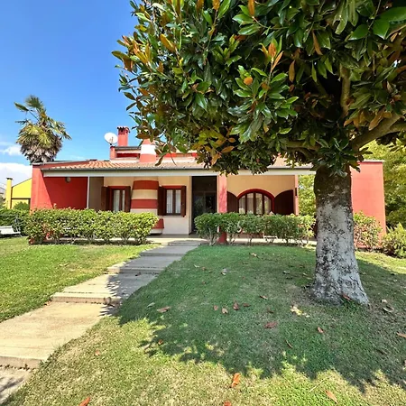 All'ombra Della Magnolia Bed & Breakfast *