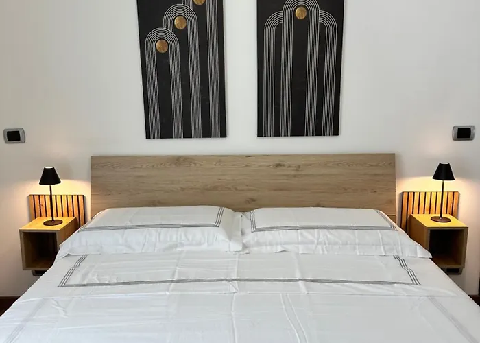 All'ombra Della Magnolia Bed and breakfast 3*